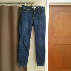 Cabi curvy skinny blue jeans style #3384